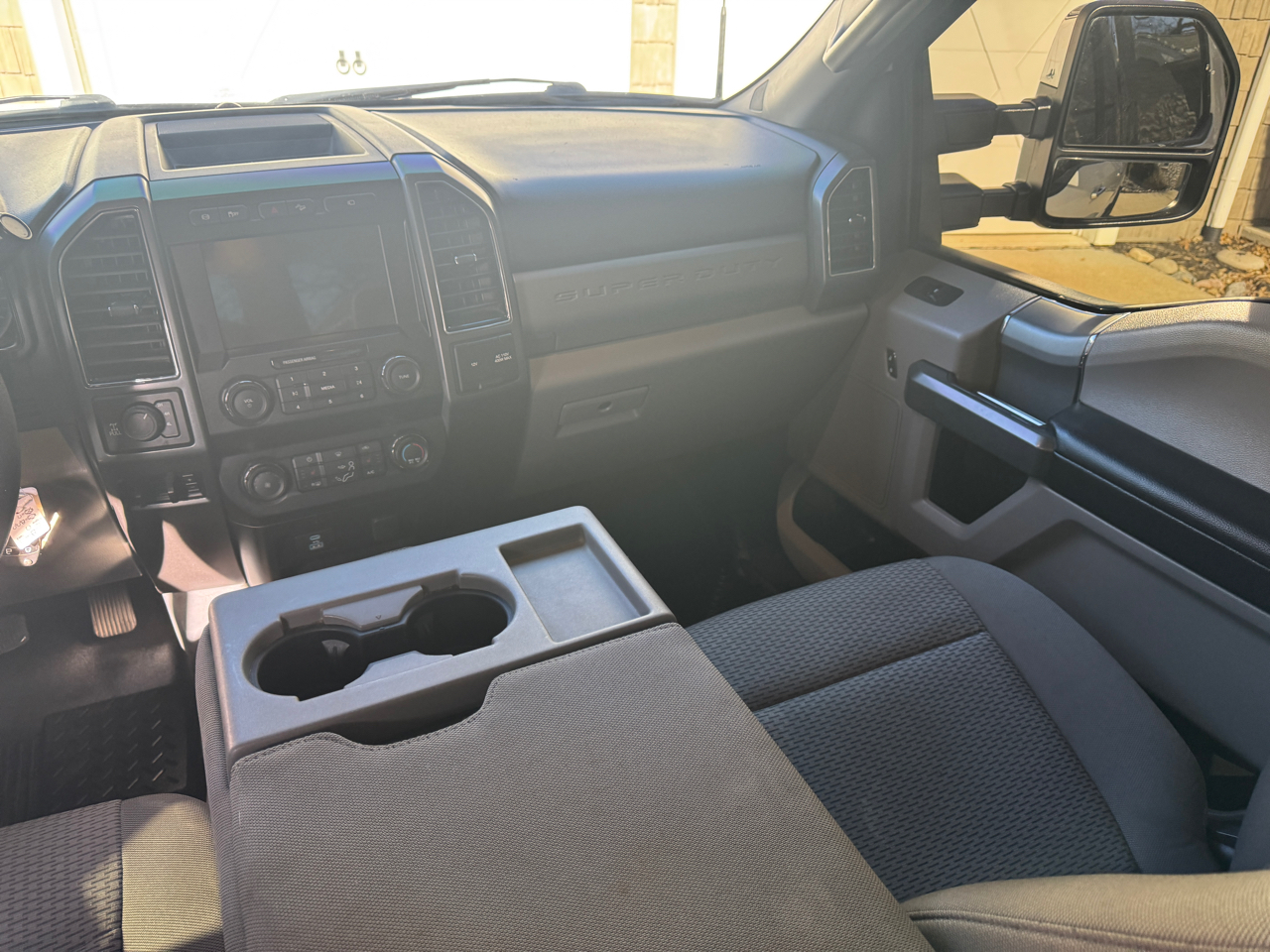 Ford Super Duty F-250 SRW XLT 4WD Crew Cab 6.75' Box 2022