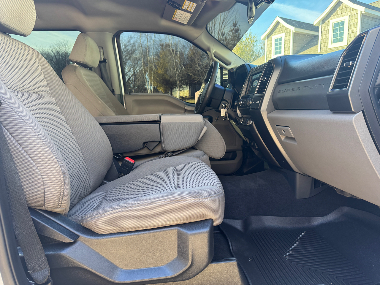 Ford Super Duty F-250 SRW XLT 4WD Crew Cab 6.75' Box 2022