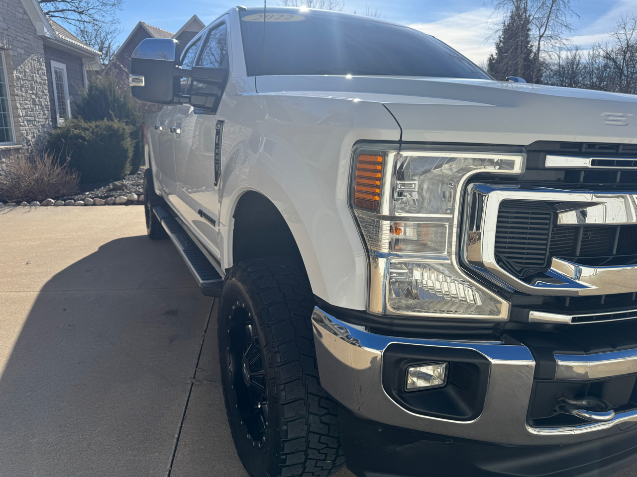 Ford Super Duty F-250 SRW XLT 4WD Crew Cab 6.75' Box 2022