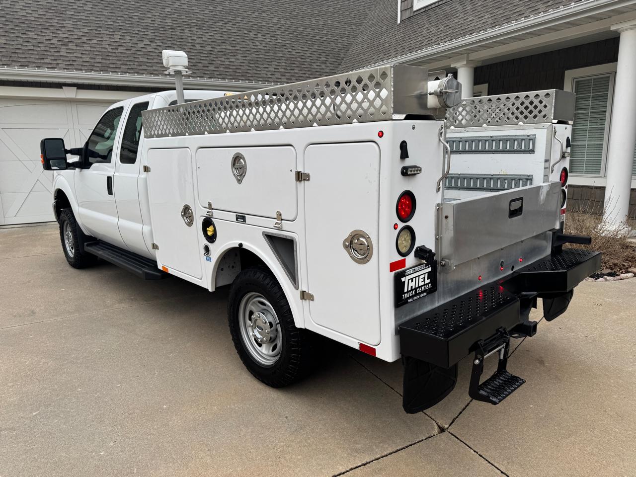 Ford Super Duty F-250 SRW 4WD SuperCab 158" XL 2016