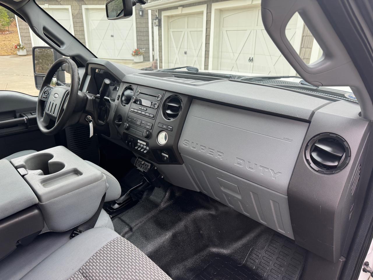 Ford Super Duty F-250 SRW 4WD SuperCab 158" XL 2016