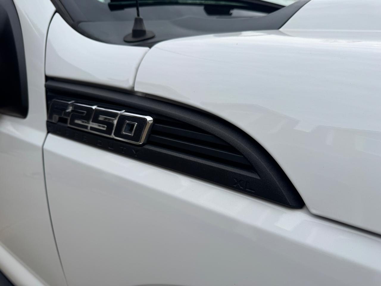 Ford Super Duty F-250 SRW 4WD SuperCab 158" XL 2016