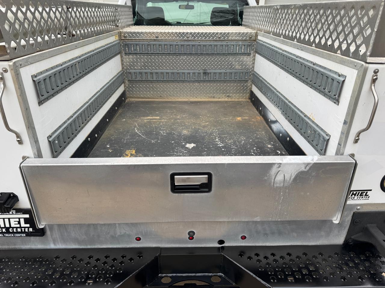 Ford Super Duty F-250 SRW 4WD SuperCab 158" XL 2016