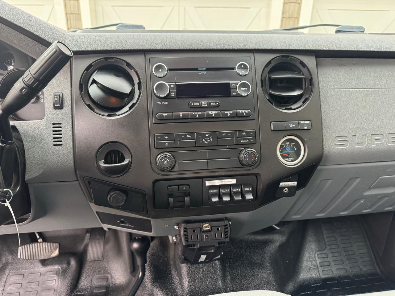 Ford Super Duty F-250 SRW 4WD SuperCab 158" XL 2016