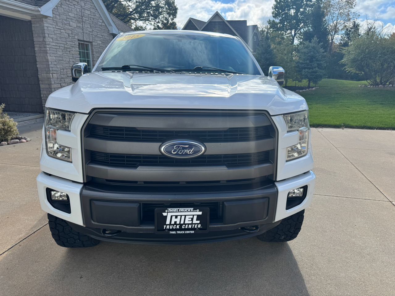 Ford F-150 4WD SuperCrew 139" Lariat 2015 Ford F-150 4WD SuperCrew 139" Lariat 2015