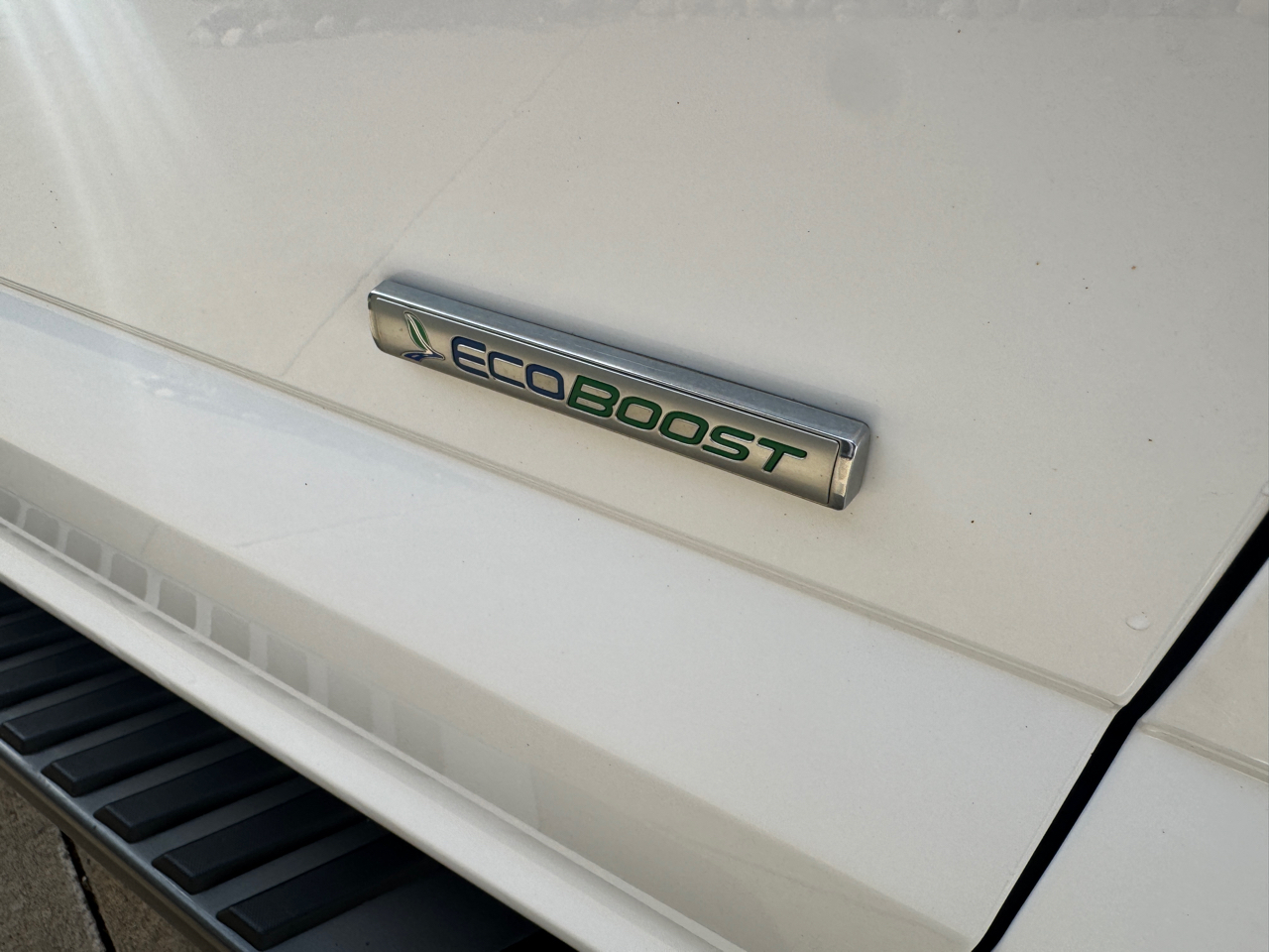 Ford F-150 4WD SuperCrew 139" Lariat 2015 Ford F-150 4WD SuperCrew 139" Lariat 2015