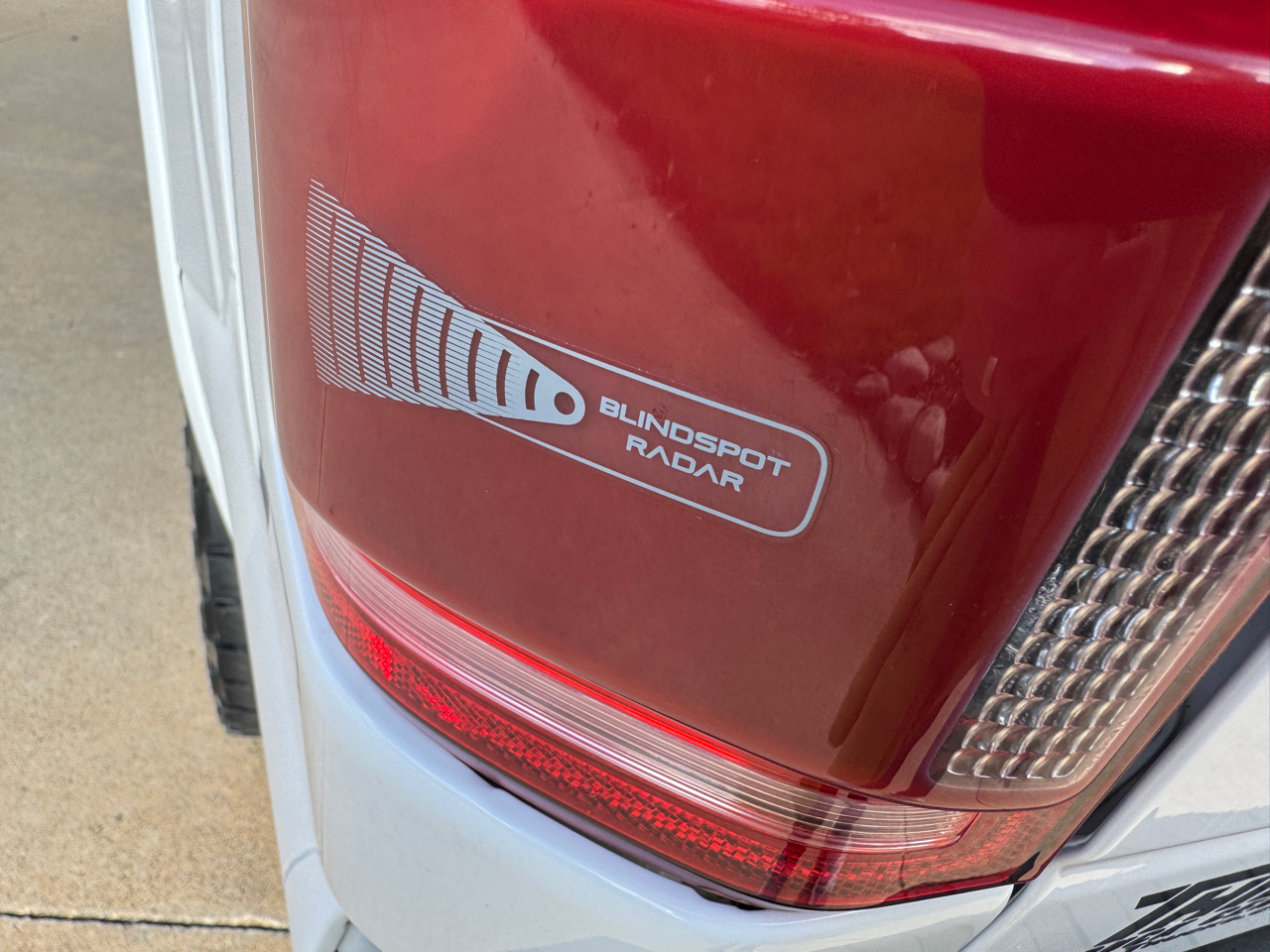 Ford F-150 4WD SuperCrew 139" Lariat 2015 Ford F-150 4WD SuperCrew 139" Lariat 2015