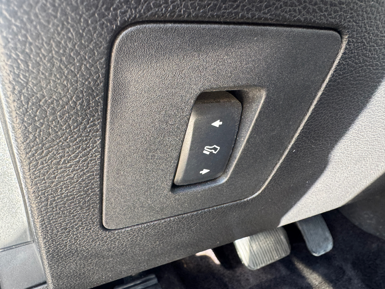 Ford F-150 4WD SuperCrew 139" Lariat 2015 Ford F-150 4WD SuperCrew 139" Lariat 2015