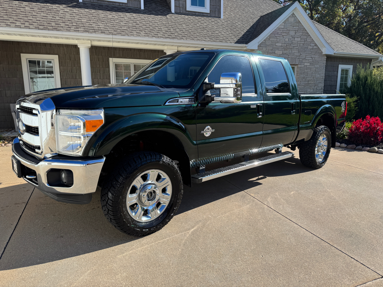 Ford Super Duty F-350 SRW 4WD Crew Cab 156" Lariat 2016 Ford Super Duty F-350 SRW 4WD Crew Cab 156" Lariat 2016