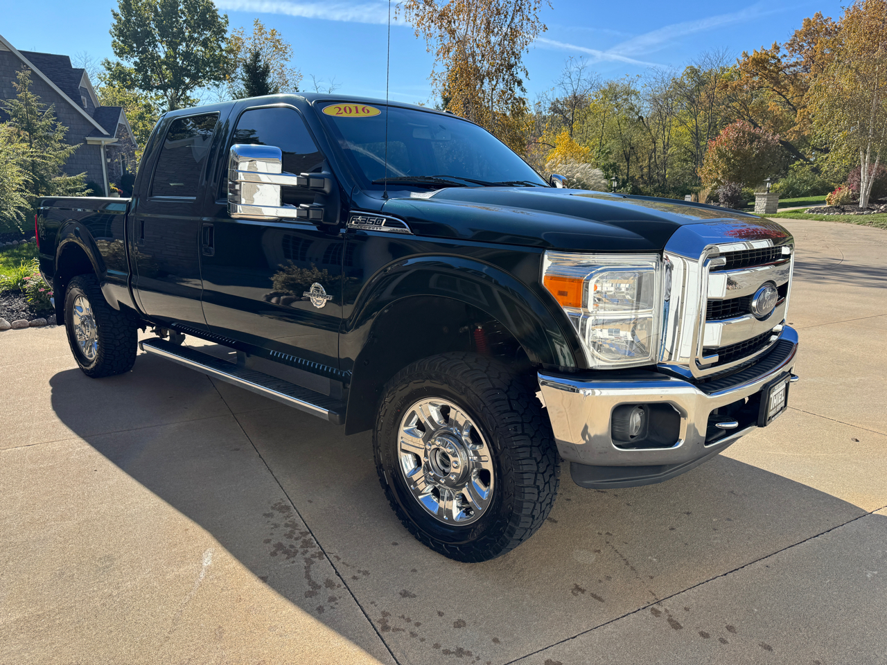 Ford Super Duty F-350 SRW 4WD Crew Cab 156" Lariat 2016 Ford Super Duty F-350 SRW 4WD Crew Cab 156" Lariat 2016