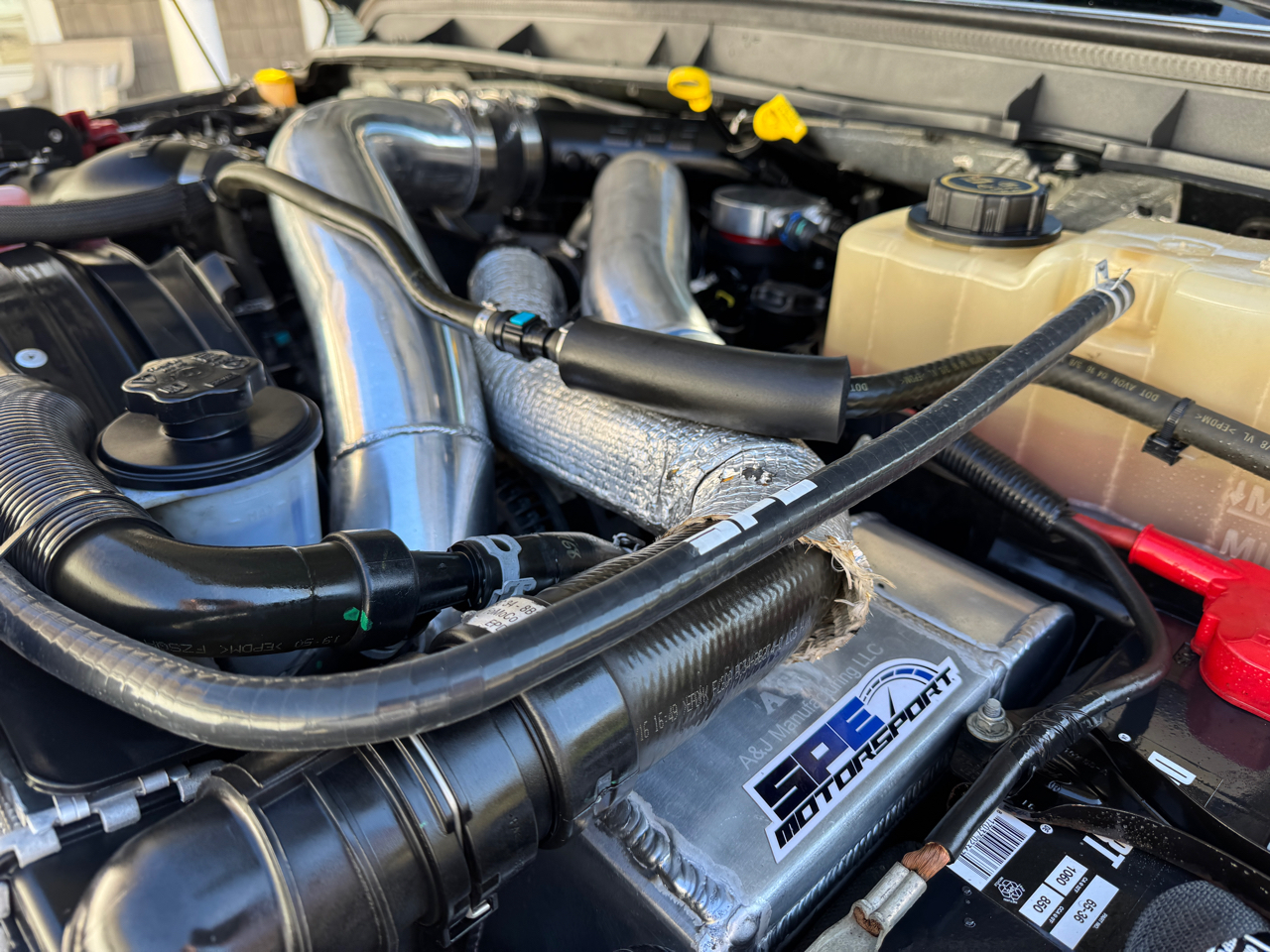 Ford Super Duty F-350 SRW 4WD Crew Cab 156" Lariat 2016 Ford Super Duty F-350 SRW 4WD Crew Cab 156" Lariat 2016