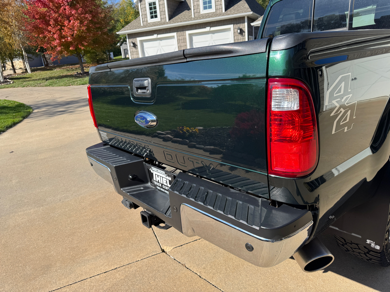 Ford Super Duty F-350 SRW 4WD Crew Cab 156" Lariat 2016 Ford Super Duty F-350 SRW 4WD Crew Cab 156" Lariat 2016