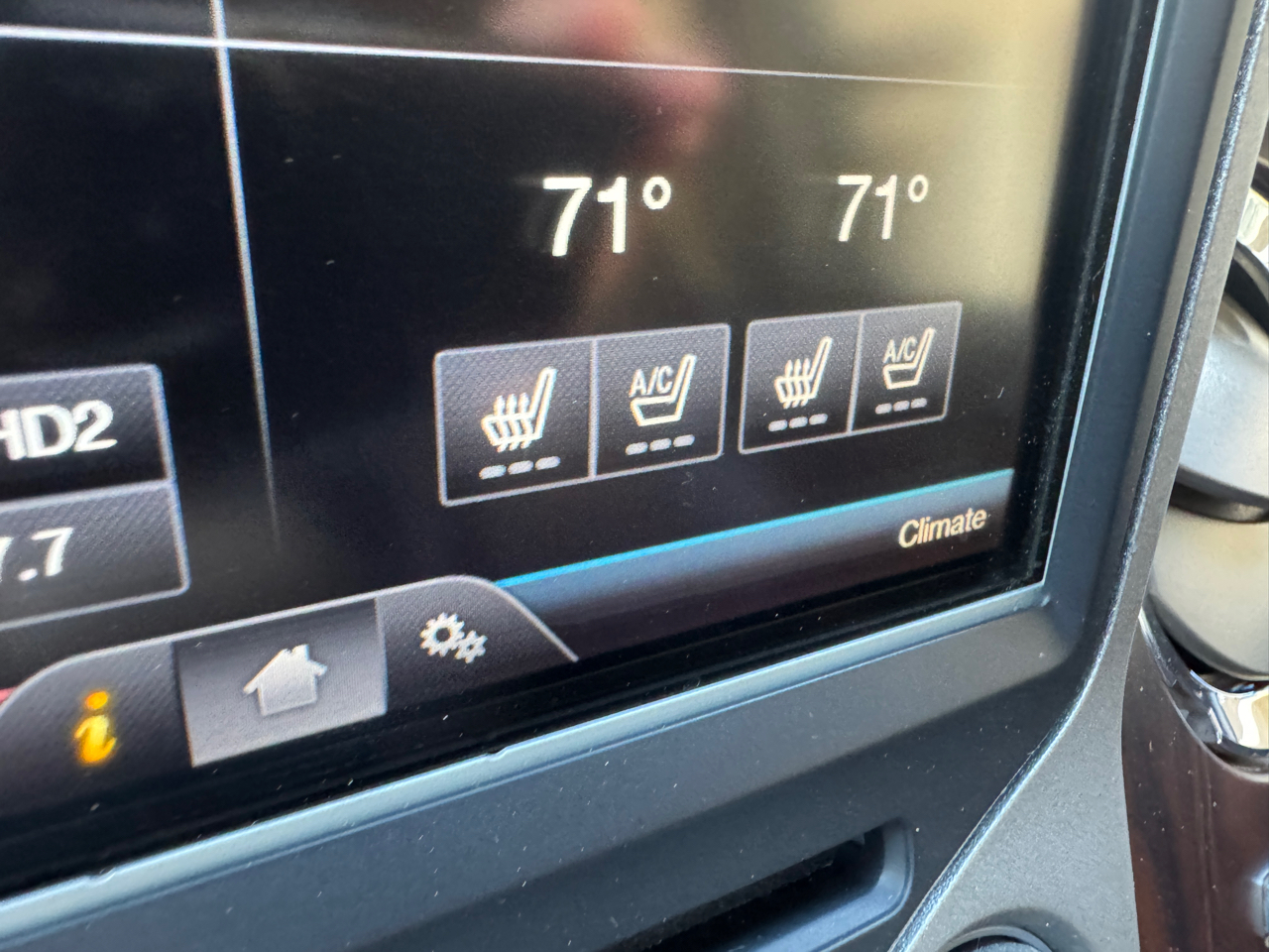 Ford Super Duty F-350 SRW 4WD Crew Cab 156" Lariat 2016 Ford Super Duty F-350 SRW 4WD Crew Cab 156" Lariat 2016