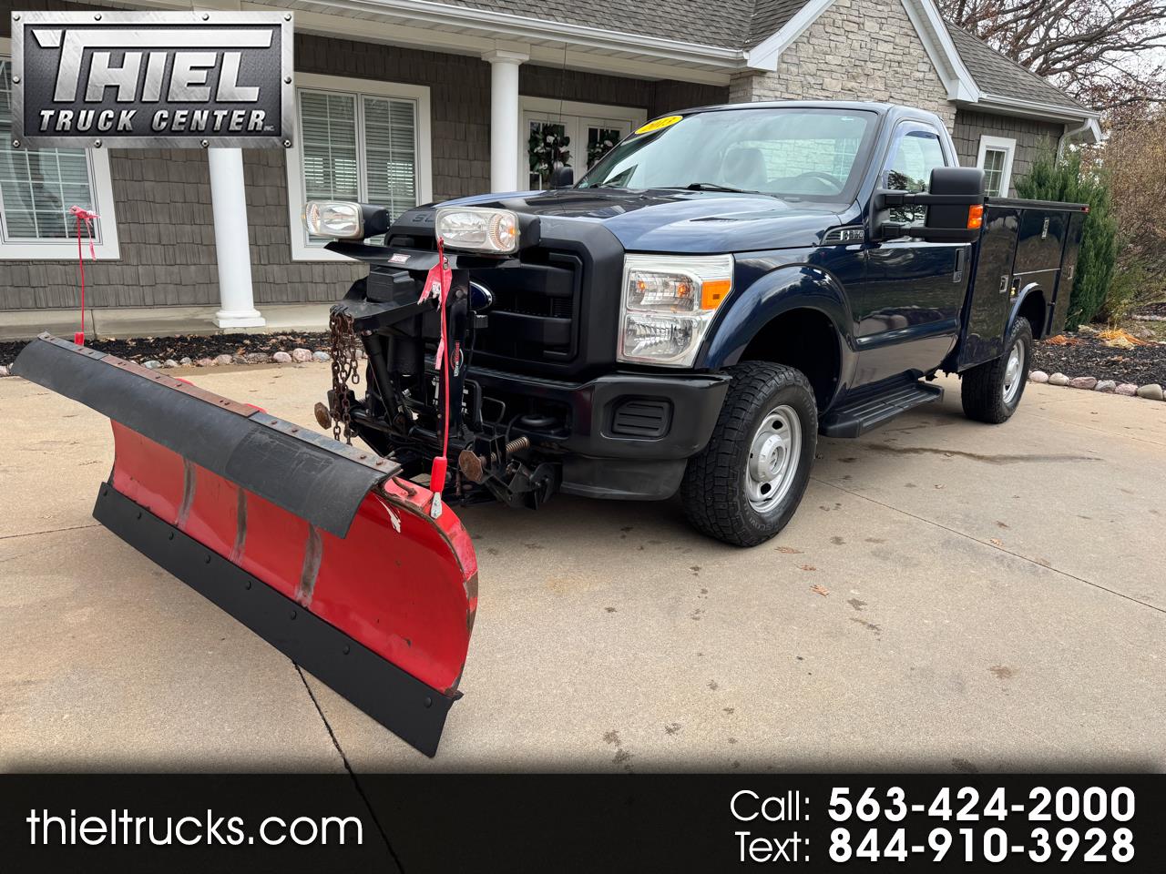 2013 Ford Super Duty F-350 SRW 4WD Reg Cab 137" XLT