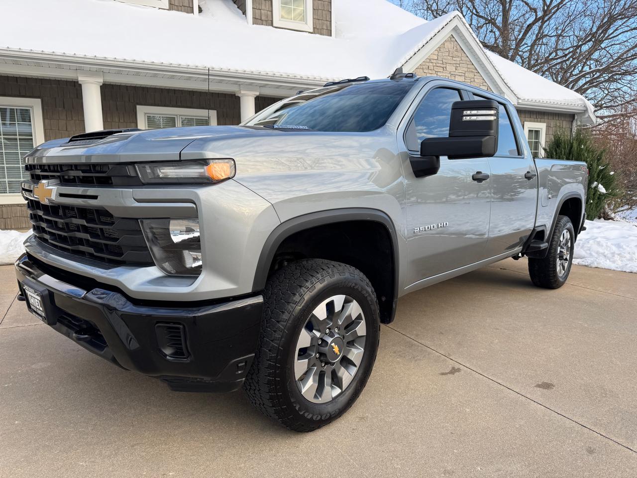 2024 Chevrolet Silverado 2500HD 4WD Crew Cab 159" Custom