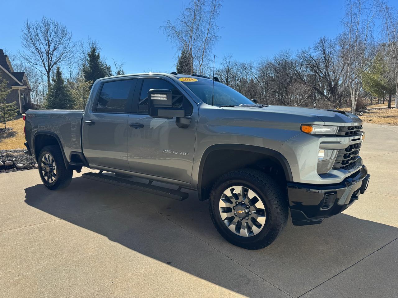 Chevrolet Silverado 2500HD 4WD Crew Cab 159" Custom 2024