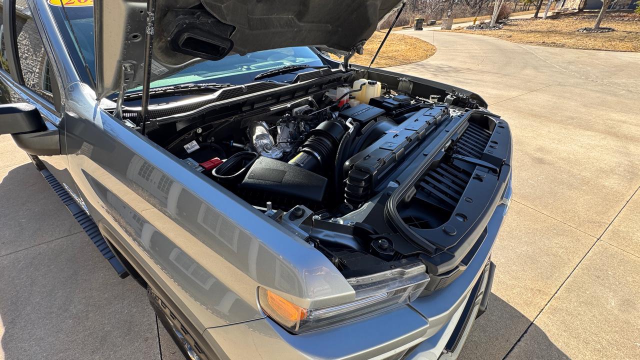 Chevrolet Silverado 2500HD 4WD Crew Cab 159" Custom 2024