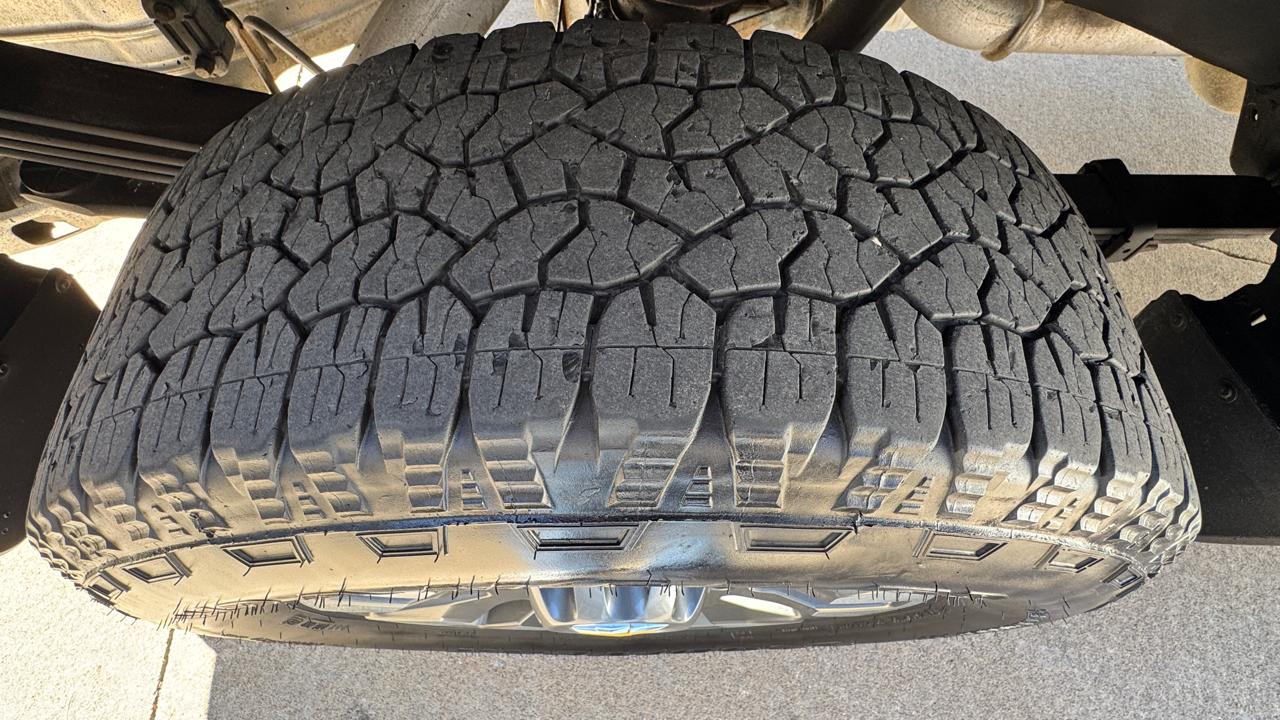 Chevrolet Silverado 2500HD 4WD Crew Cab 159" Custom 2024