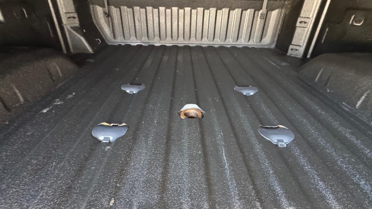 Chevrolet Silverado 2500HD 4WD Crew Cab 159" Custom 2024