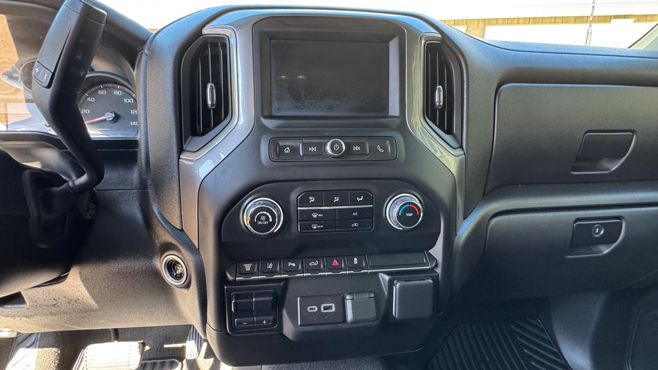 Chevrolet Silverado 2500HD 4WD Crew Cab 159" Custom 2024