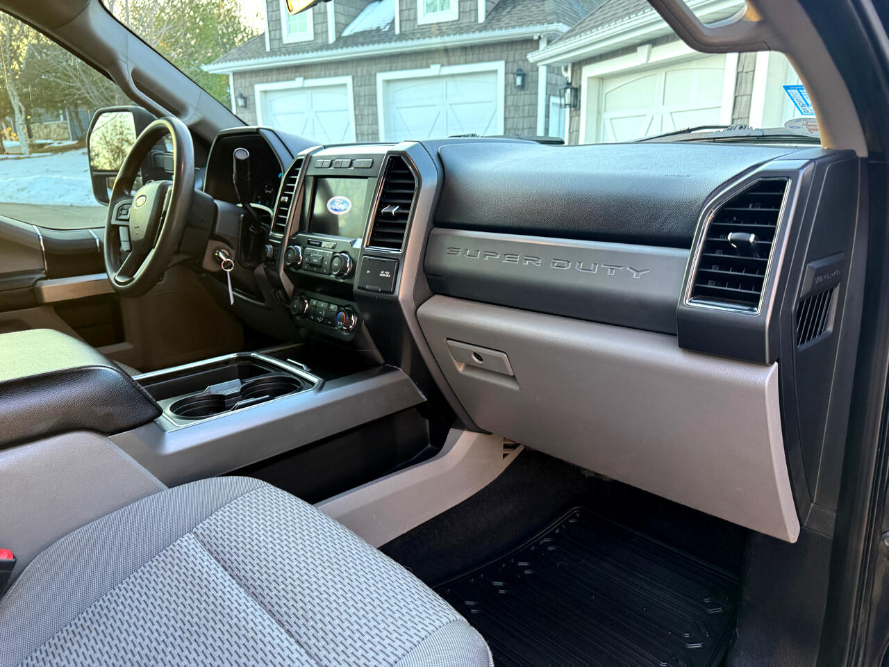 Ford Super Duty F-350 SRW XLT 4WD SuperCab 6.75' Box 2020