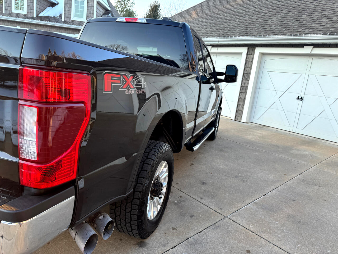 Ford Super Duty F-350 SRW XLT 4WD SuperCab 6.75' Box 2020