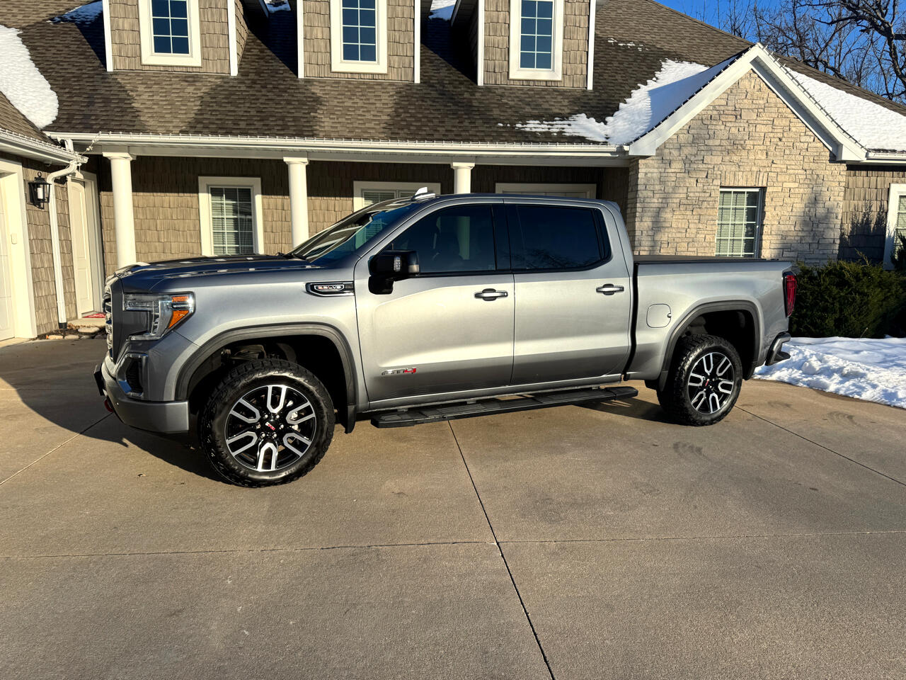 GMC Sierra 1500 4WD Crew Cab 147" AT4 2020