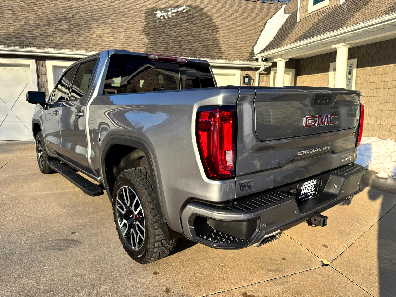 GMC Sierra 1500 4WD Crew Cab 147" AT4 2020
