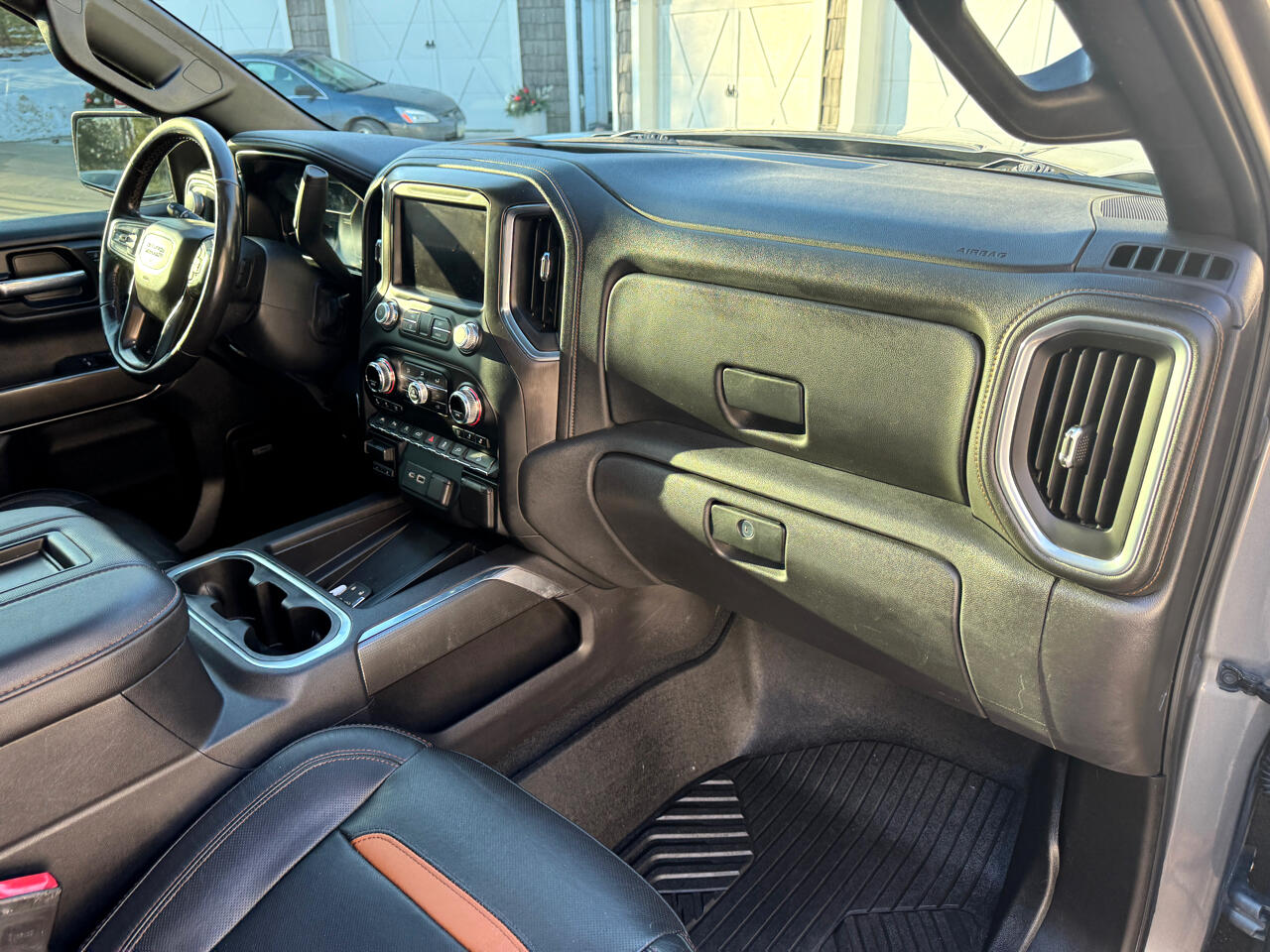 GMC Sierra 1500 4WD Crew Cab 147" AT4 2020