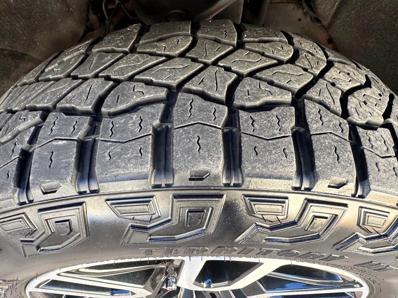 GMC Sierra 1500 4WD Crew Cab 147" AT4 2020