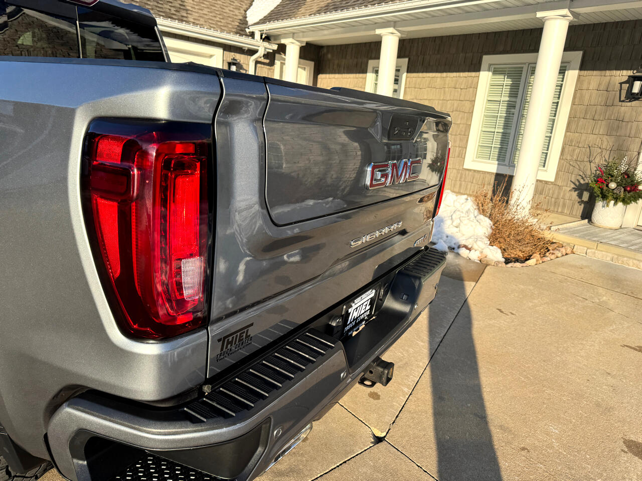 GMC Sierra 1500 4WD Crew Cab 147" AT4 2020