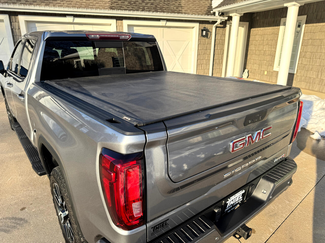 GMC Sierra 1500 4WD Crew Cab 147" AT4 2020