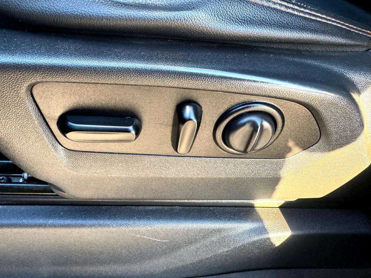 GMC Sierra 1500 4WD Crew Cab 147" AT4 2020