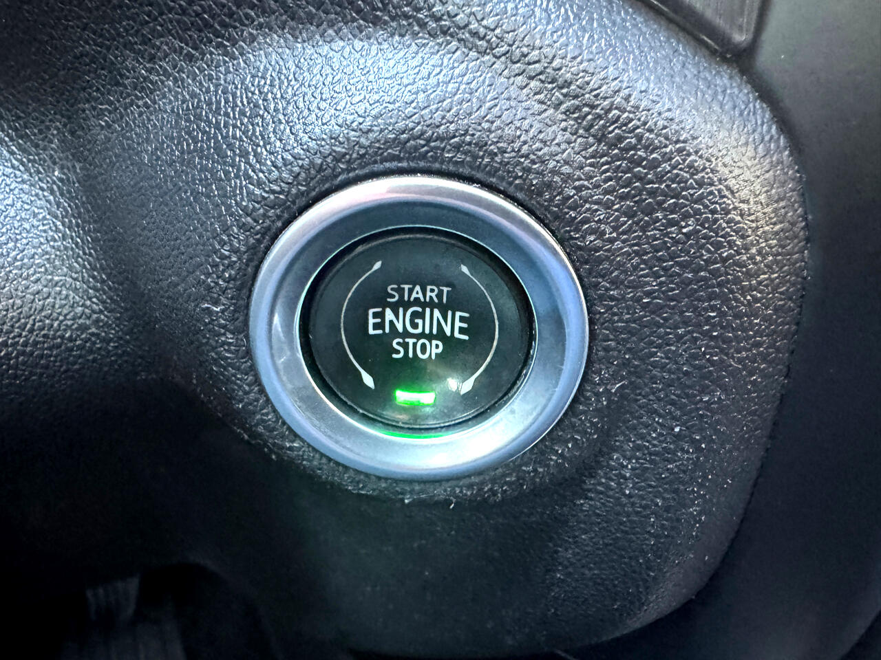 GMC Sierra 1500 4WD Crew Cab 147" AT4 2020