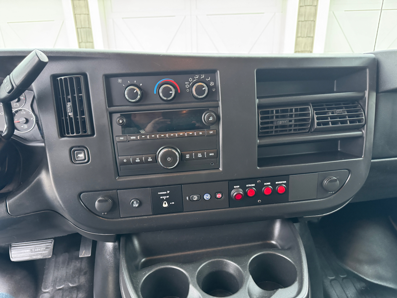 Chevrolet Express Cargo Van RWD 2500 135" 2015