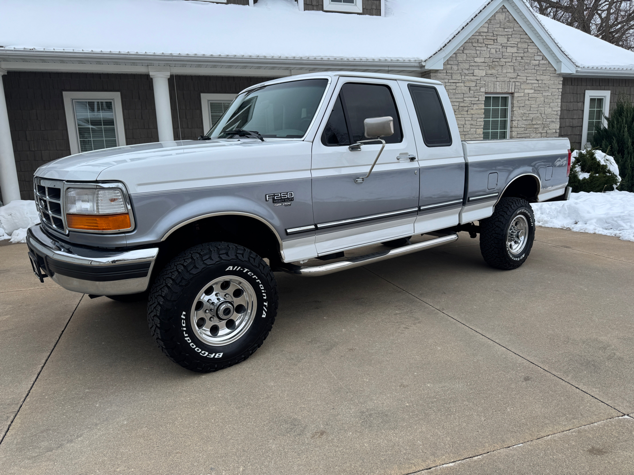 1997 Ford F-250 photo 2