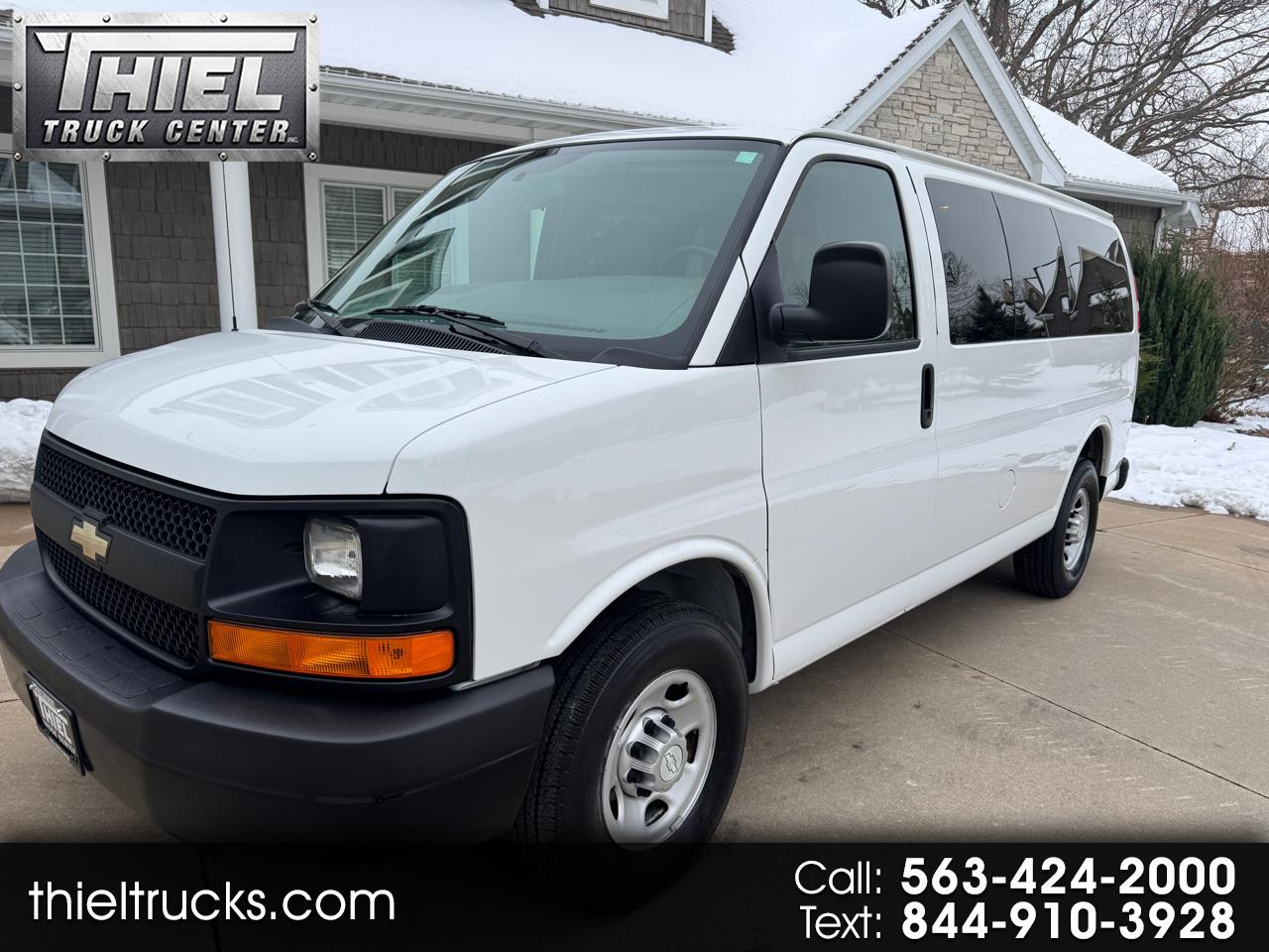 2015 Chevrolet Express Passenger RWD 2500 135" LS
