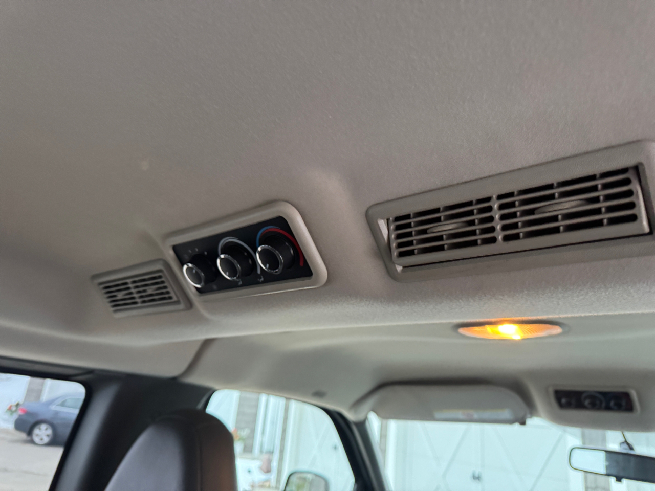 Chevrolet Express Passenger RWD 2500 135" LS 2015