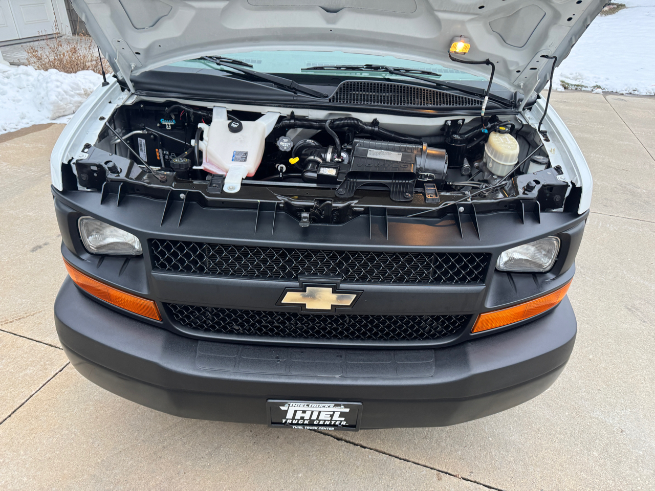 Chevrolet Express Passenger RWD 2500 135" LS 2015