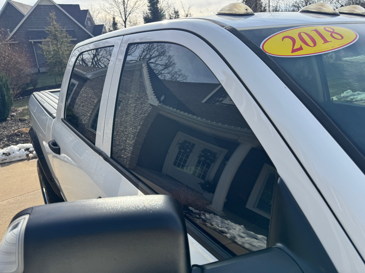 RAM 2500 Tradesman 4x4 Crew Cab 6'4" Box 2018