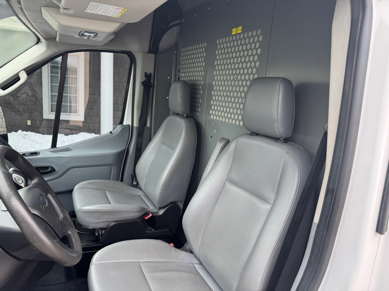 Ford Transit Cargo Van T-250 148" Med Rf 9000 GVWR Sliding RH Dr 2015