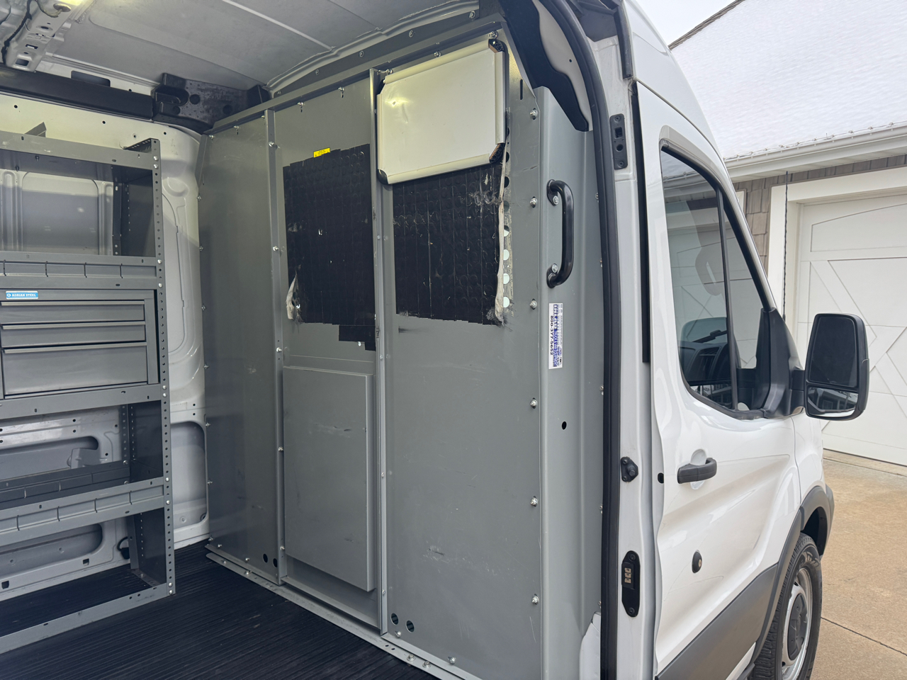 Ford Transit Cargo Van T-250 148" Med Rf 9000 GVWR Sliding RH Dr 2015