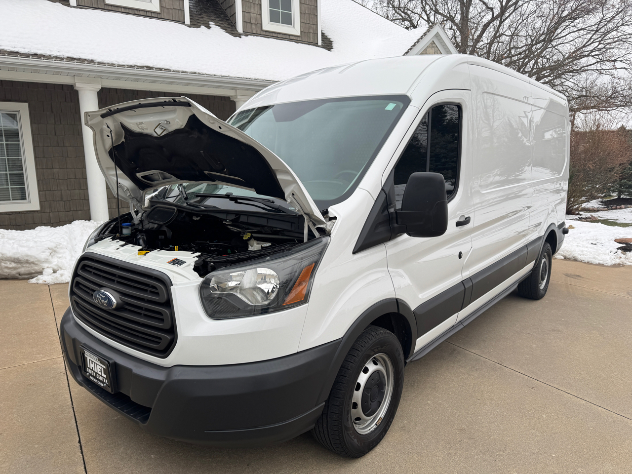 Ford Transit Cargo Van T-250 148" Med Rf 9000 GVWR Sliding RH Dr 2015