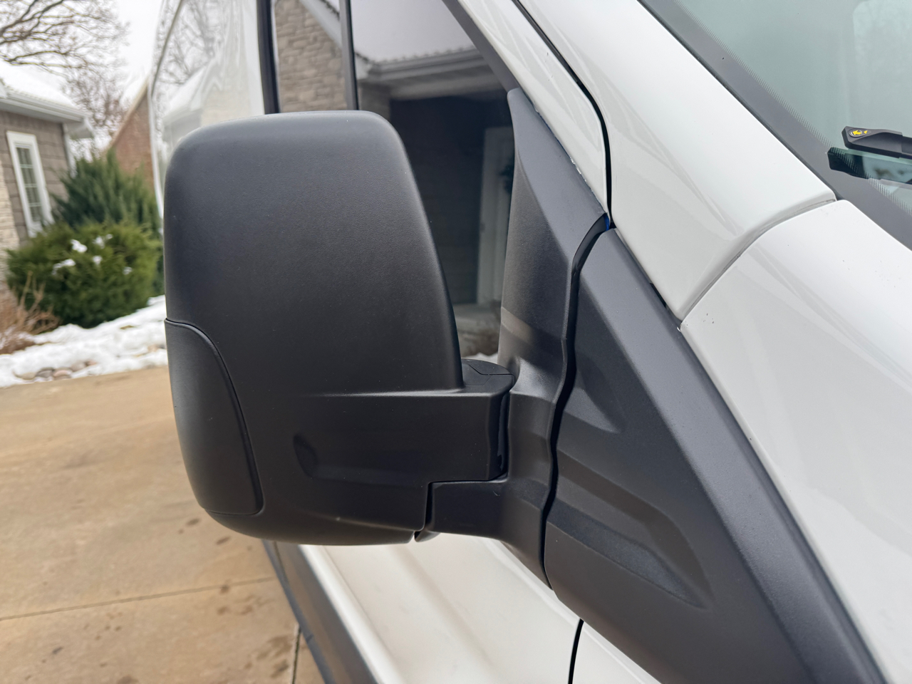 Ford Transit Cargo Van T-250 148" Med Rf 9000 GVWR Sliding RH Dr 2015