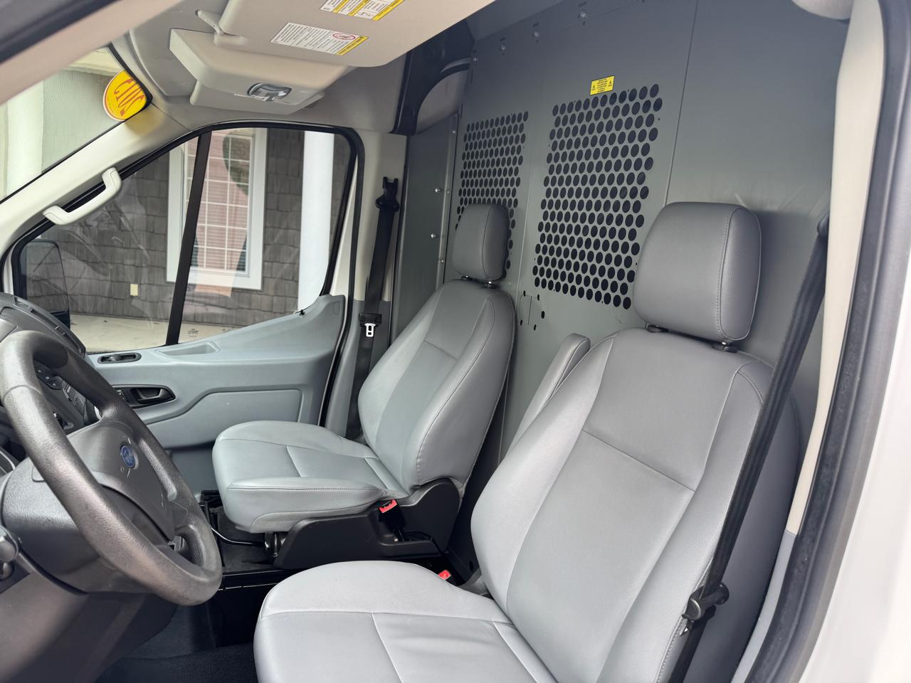 Ford Transit Cargo Van T-250 148" Med Rf 9000 GVWR Sliding RH Dr 2015