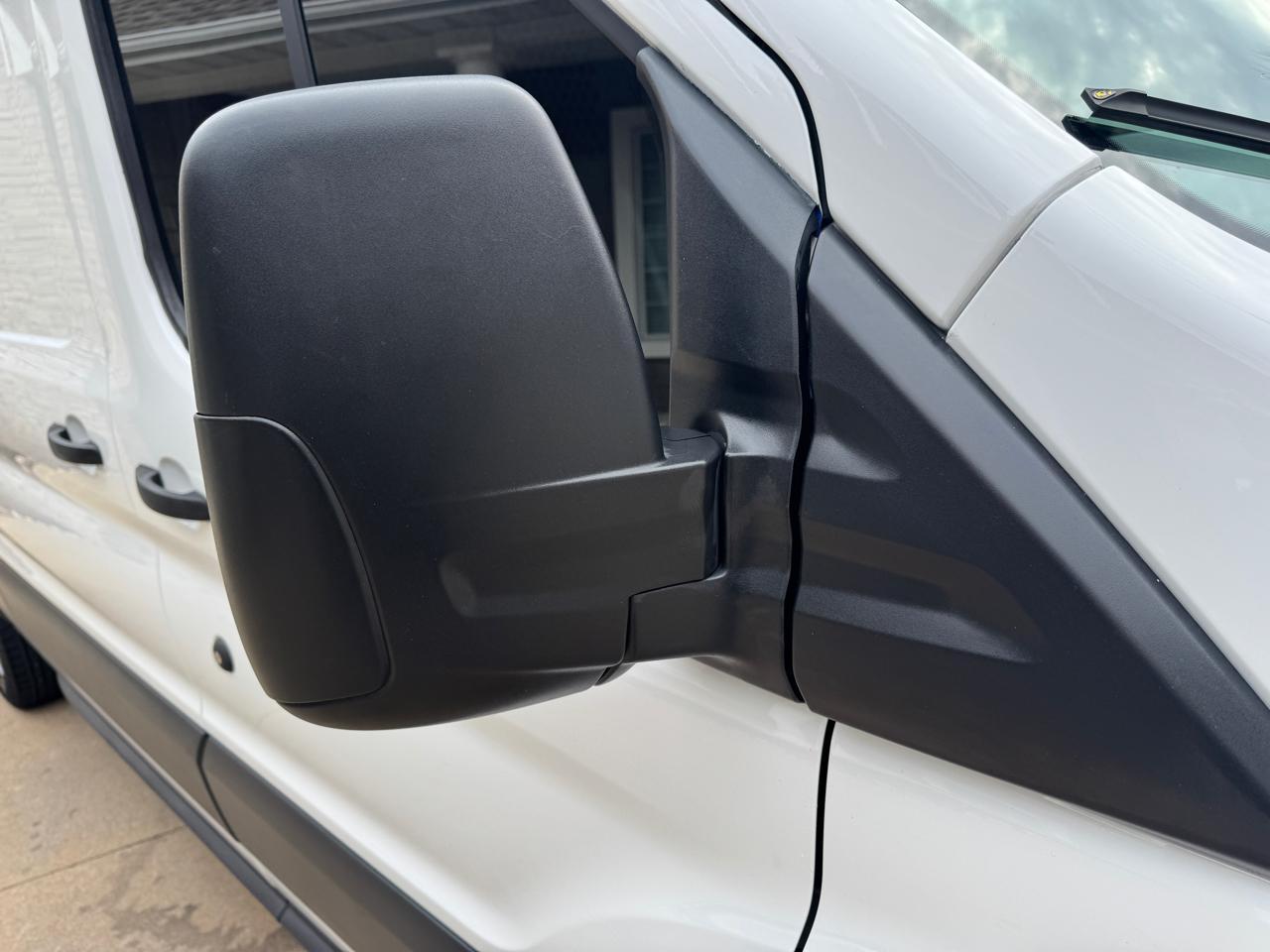 Ford Transit Cargo Van T-250 148" Med Rf 9000 GVWR Sliding RH Dr 2015