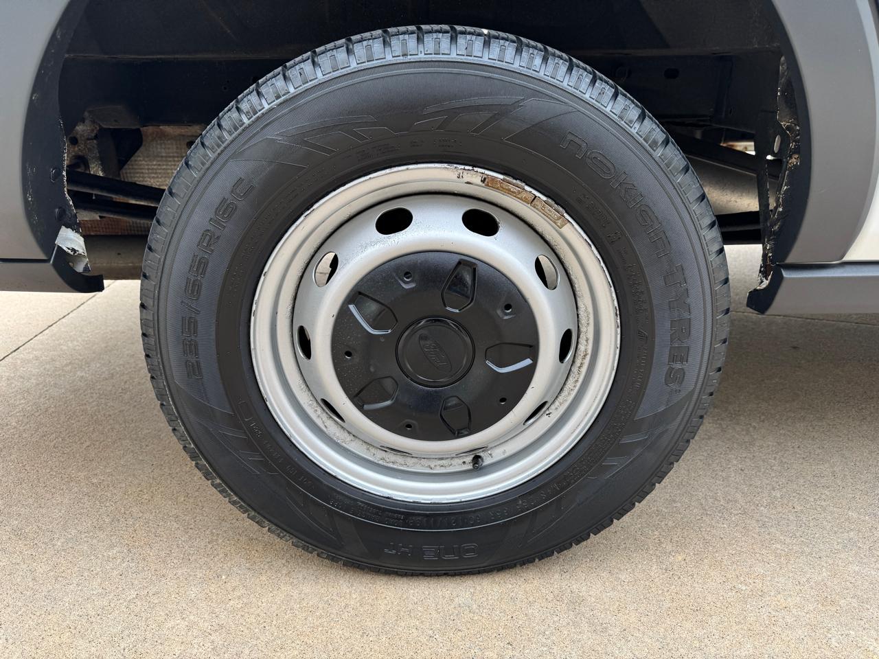 Ford Transit Cargo Van T-250 148" Med Rf 9000 GVWR Sliding RH Dr 2015