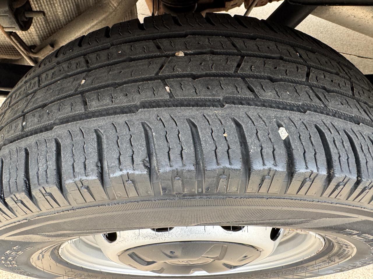 Ford Transit Cargo Van T-250 148" Med Rf 9000 GVWR Sliding RH Dr 2015