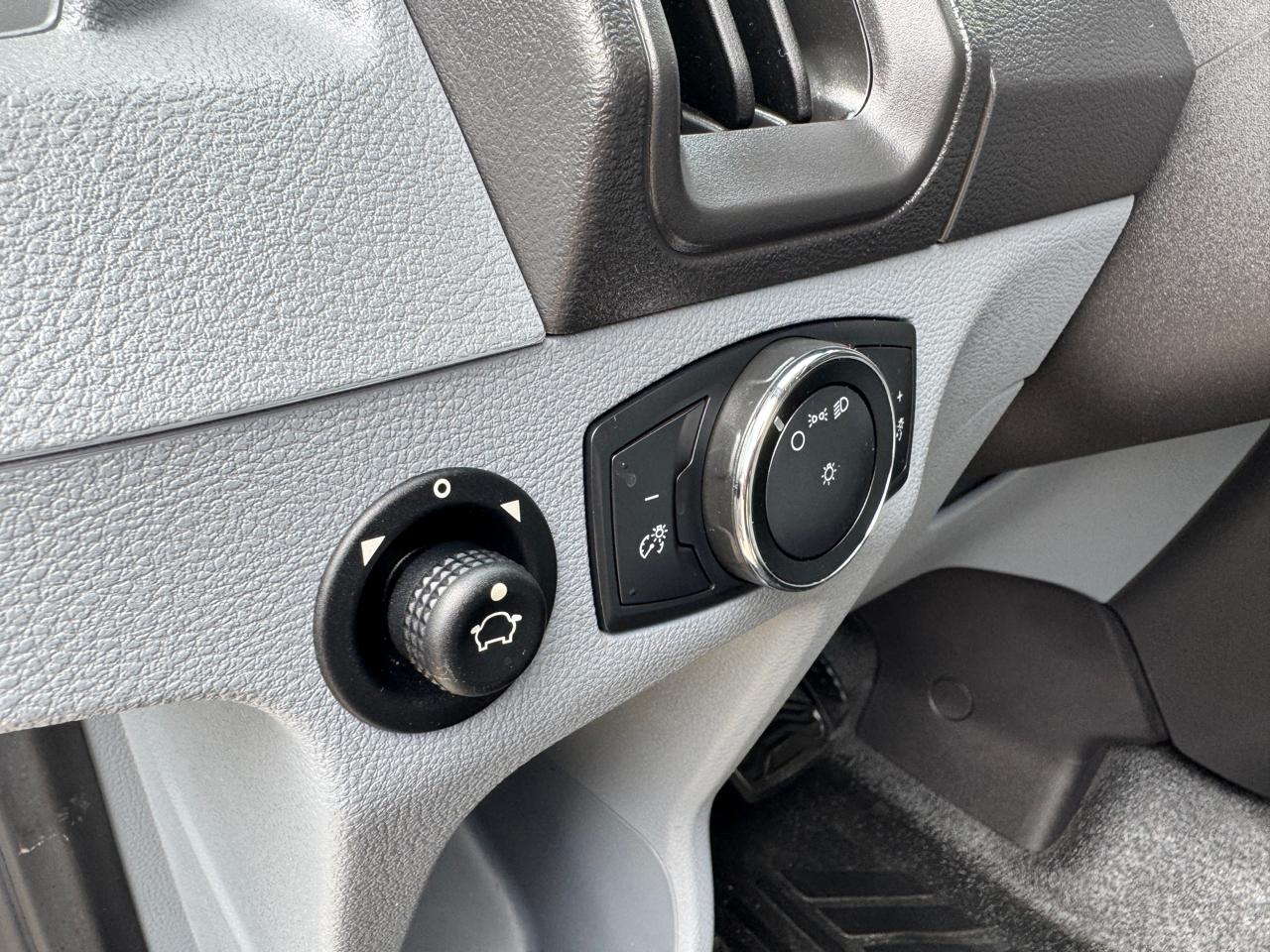 Ford Transit Cargo Van T-250 148" Med Rf 9000 GVWR Sliding RH Dr 2015