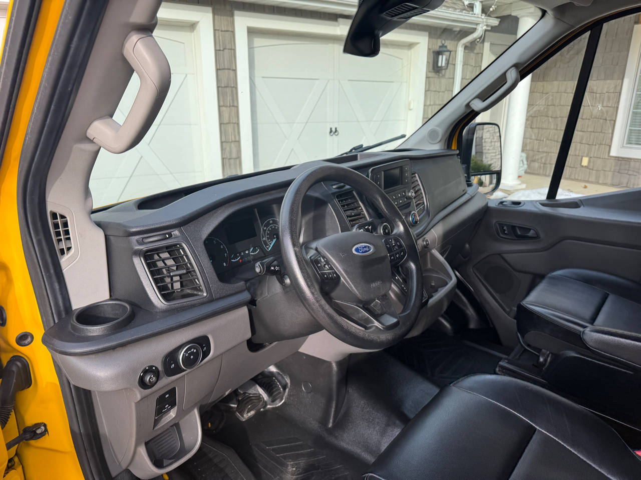 Ford Transit Cargo Van T-250 148" Hi Rf 9070 GVWR RWD 2021